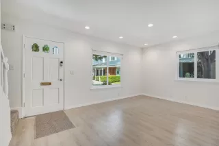 Photo #6: 219099632DA Listing