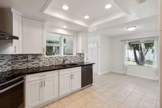 Photo #3: 219111354DA Listing 