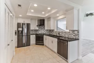 Photo #4: 219111354DA Listing 