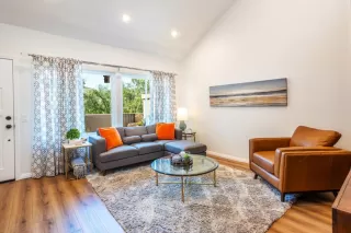 Photo #1: 219114118DA Listing 