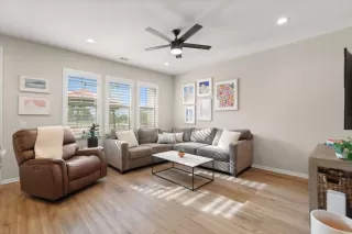 Photo #6: 219145518DA Listing 