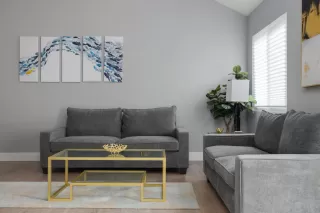 Photo #2: 219145694DA Listing 