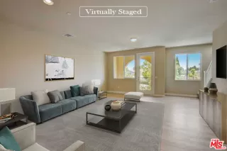 Photo #1: 22170327 Listing 