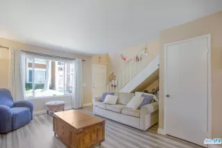 Photo #1: 22213838 Listing