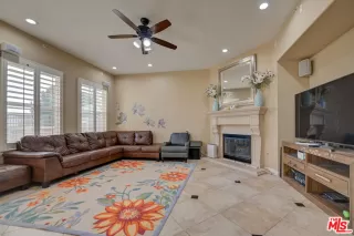 Photo #6: 22221833 Listing 