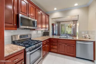 Photo #2: 223002424 Listing 