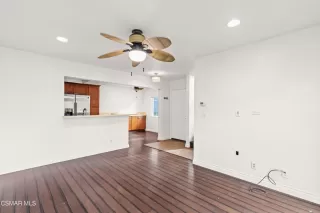 Photo #5: 226000373 Listing