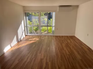 Photo #4: 230022204SD Listing