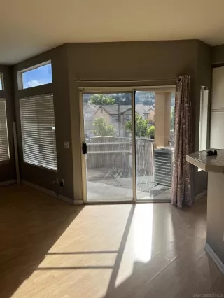 Photo #5: 230022937SD Listing