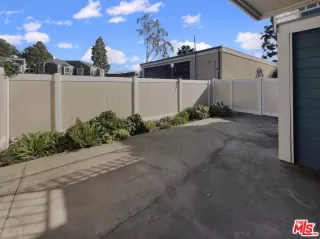 Photo #6: 23239207 Listing