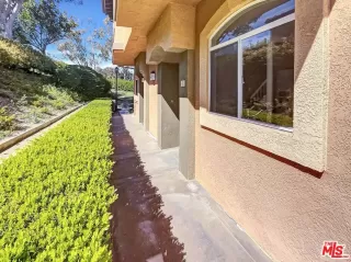 Photo #5: 23258209 Listing 