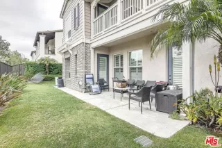 Photo #3: 23265287 Listing