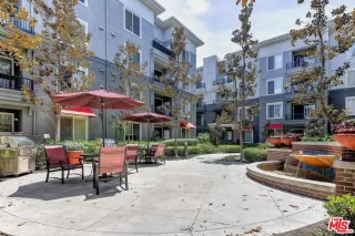 Photo #3: 23268019 Listing 