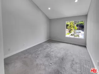 Photo #4: 23276785 Listing 