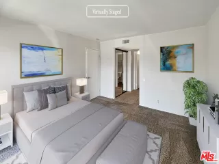 Photo #3: 23290989 Listing