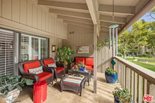 Photo #5: 23316967 Listing