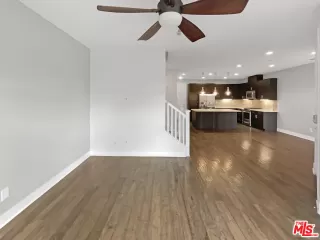 Photo #2: 23320653 Listing