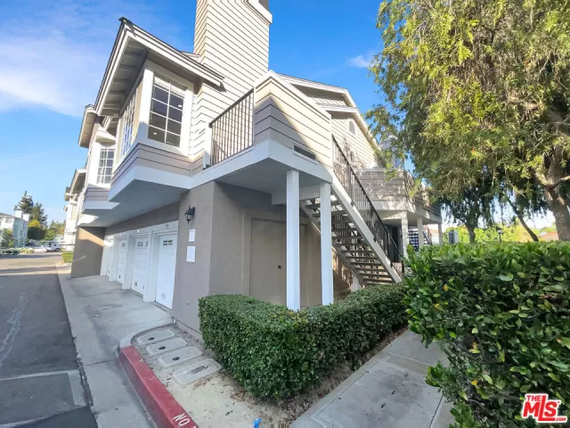 MLS: 23330013 Condo For Sale