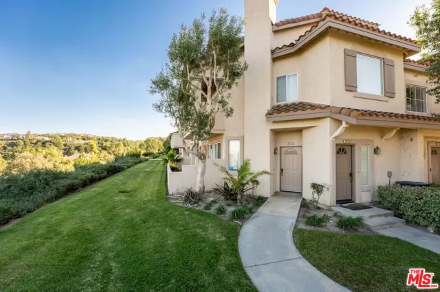 MLS: 23332997 Condo For Sale