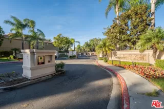 Photo #1: 23332997 Listing