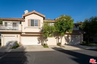 Photo #2: 23332997 Listing