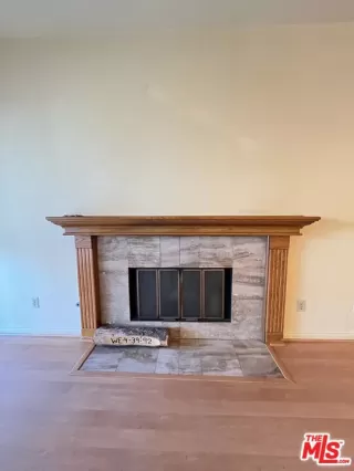 Photo #3: 23333073 Listing 