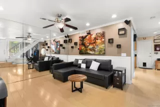 Photo #2: 240006579SD Listing