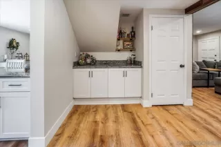 Photo #3: 240018923SD Listing 