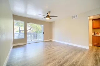 Photo #1: 240024805SD Listing 