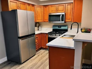 Photo #5: 240024805SD Listing 