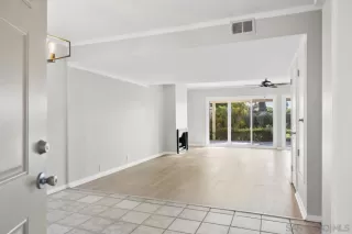 Photo #3: 240028142SD Listing 