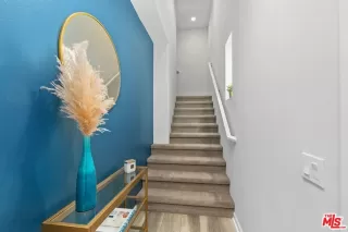 Photo #3: 24346161 Listing