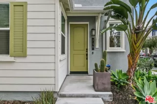 Photo #4: 24347865 Listing