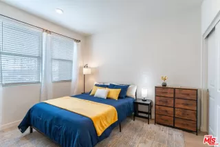 Photo #3: 24364175 Listing 