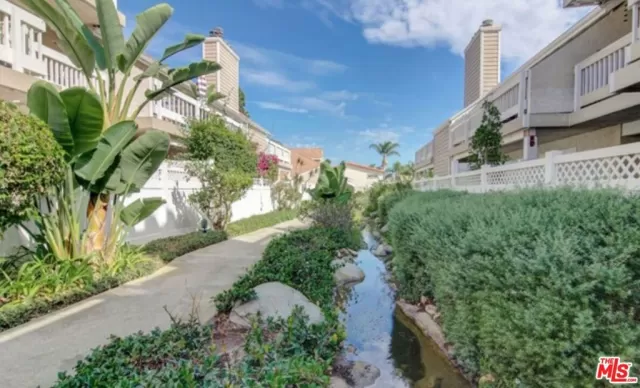 MLS: 24383061 Condo For Sale