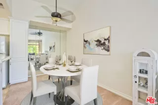 Photo #2: 24400065 Listing