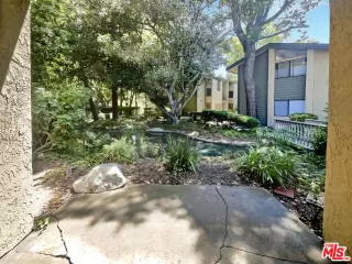 Photo #4: 24411099 Listing 