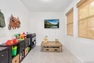 Photo #6: 250021438SD Listing