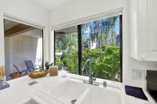 Photo #5: 250026245SD Listing 