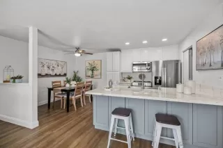 Photo #1: 250030241SD Listing