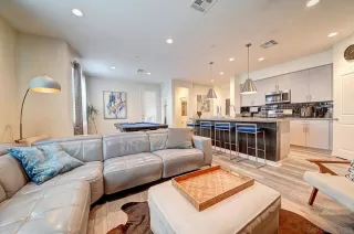 Photo #6: 250040159SD Listing 