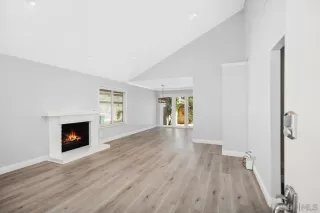 Photo #5: 250043269SD Listing 