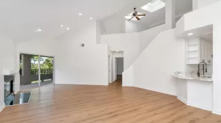 Photo #4: 250043839SD Listing 