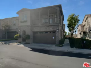 Photo #1: 25477185 Listing 