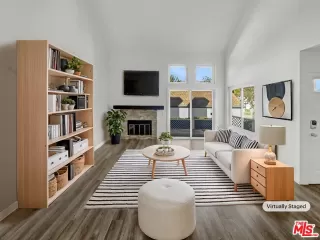 Photo #1: 25503505 Listing