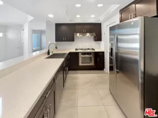 Photo #5: 25503505 Listing