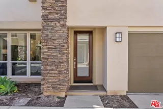 Photo #2: 25504811 Listing