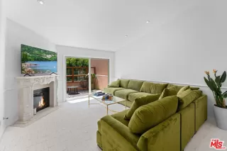 Photo #1: 25512837 Listing