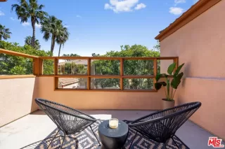 Photo #2: 25512837 Listing