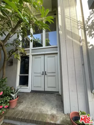 Photo #5: 25514451 Listing